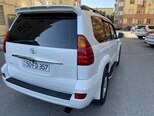 Toyota Land Cruiser Prado-12