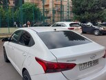 Hyundai Accent-5