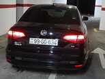 Volkswagen Jetta-2