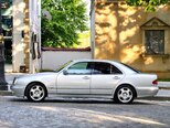 Mercedes E 220-10
