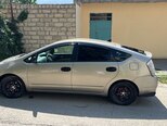 Toyota Prius-4