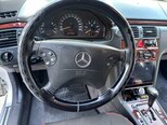 Mercedes E 270-12