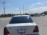 Mercedes C 200-2