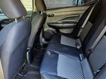 Nissan Sunny-9