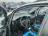 Opel Zafira-11