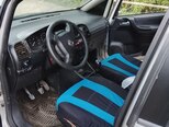 Opel Zafira-5