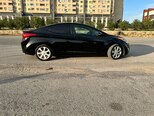 Hyundai Elantra-10