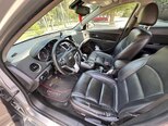 Chevrolet Cruze-12