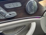 Mercedes E 300 4MATIC-9