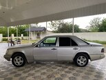 Mercedes 220 E-7