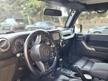 Jeep Wrangler-10