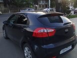 Kia Rio-5