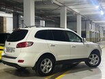 Hyundai Santa Fe-4