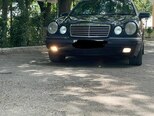 Mercedes E 230-1