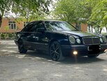Mercedes E 230-2