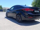 Hyundai Elantra-2