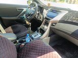 Hyundai Elantra-8