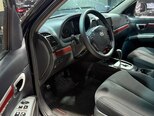 Hyundai Santa Fe-12