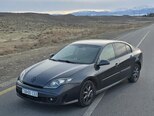 Renault Laguna-6