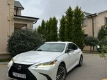 Lexus ES 300h-6