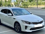 Kia K5-4