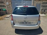 Opel Astra-2