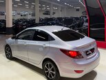 Hyundai Accent-8