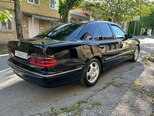 Mercedes E 270-5