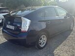 Toyota Prius-5