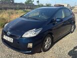 Toyota Prius-4