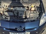 Toyota Prius-9