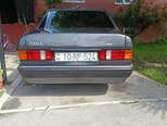 Mercedes 190-2