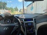 Hyundai Sonata-4