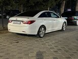 Hyundai Sonata-5