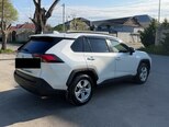 Toyota RAV4-4