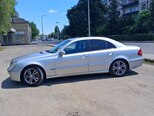 Mercedes E 240-4
