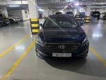 Hyundai Sonata-1