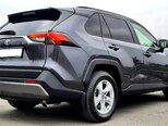 Toyota RAV4-6