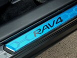 Toyota RAV4-15