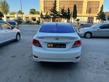 Hyundai Accent-2