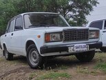 LADA (VAZ) 2107-2