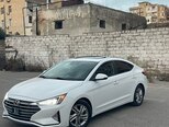 Hyundai Elantra-1