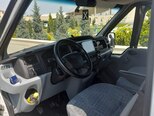 Ford Transit-10