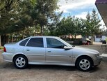 Opel Vectra-17