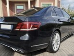 Mercedes E 220-3