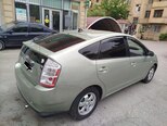 Toyota Prius-8