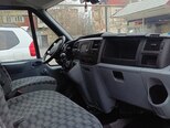 Ford Transit-16