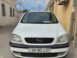 Opel Zafira-2