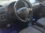 Opel Astra-11
