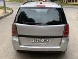 Opel Zafira-4